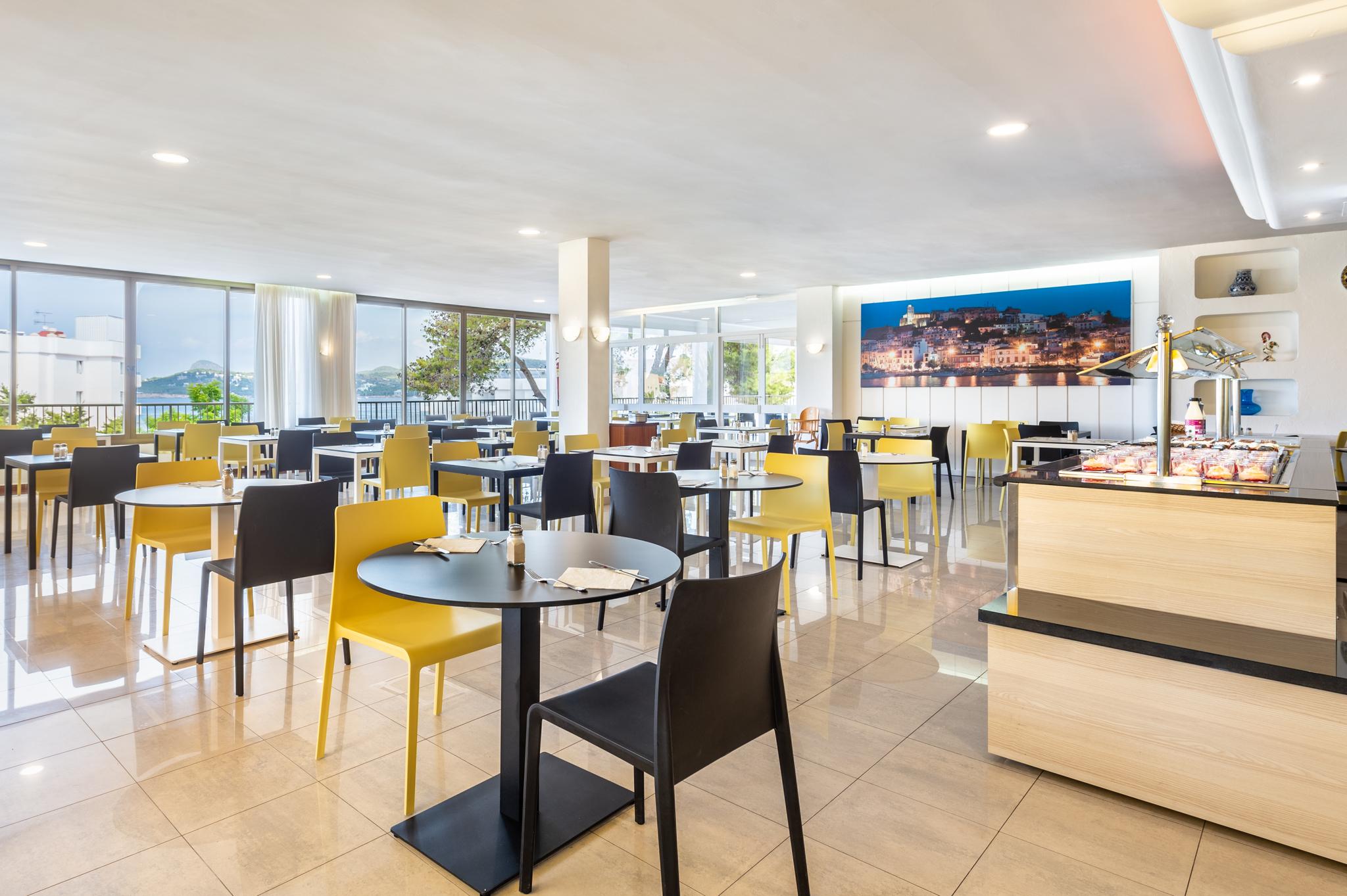 Apartamentos Vibra Riviera San Antonio  Exteriör bild