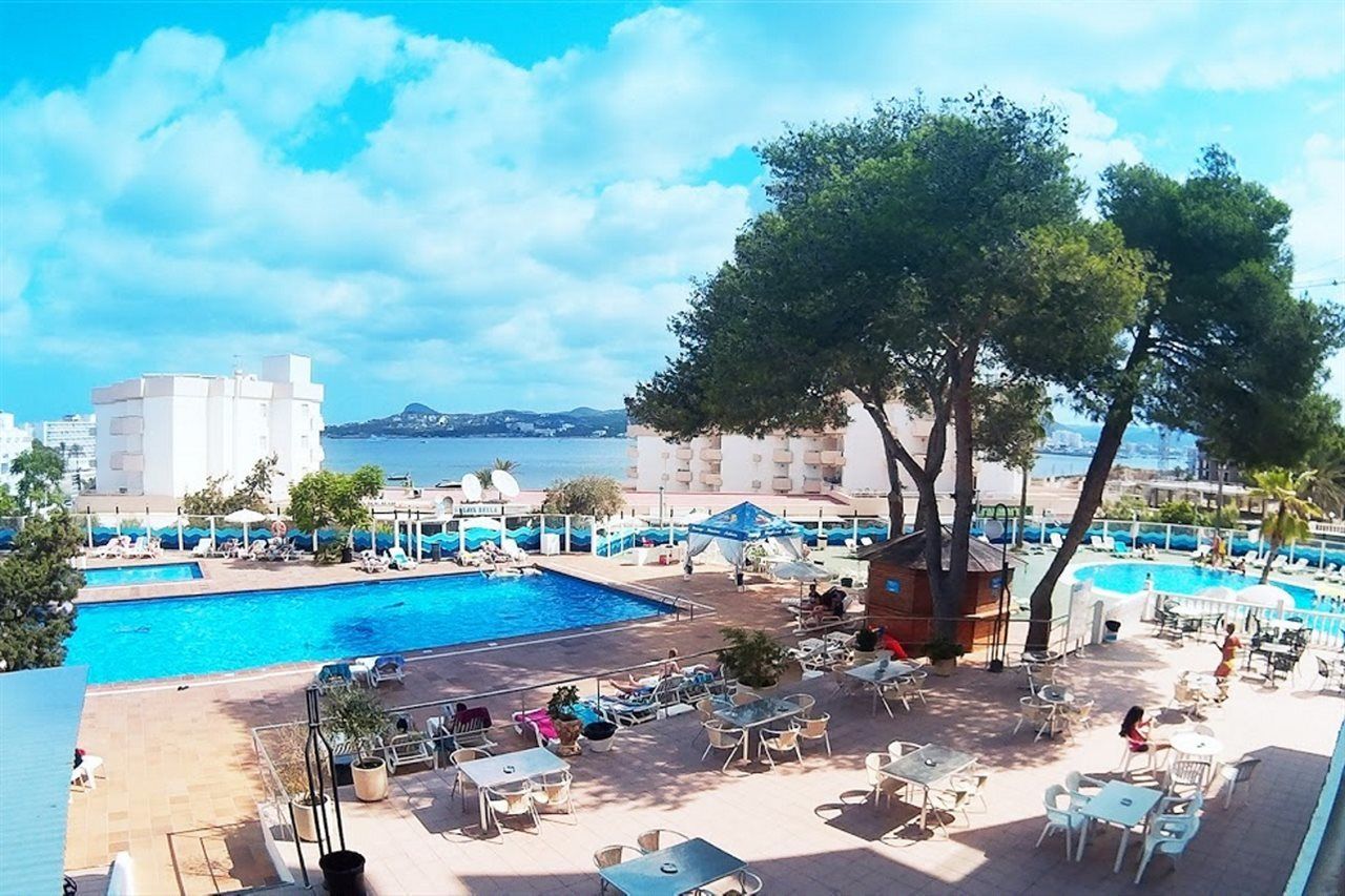 Apartamentos Vibra Riviera San Antonio  Exteriör bild